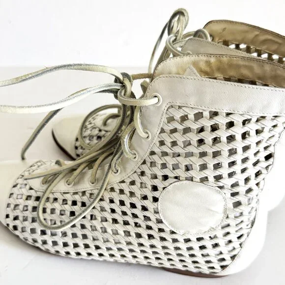 Women's Cat's Paw Boots White leather mesh high top sneakers size 8B for a narro - Picture 6 of 9